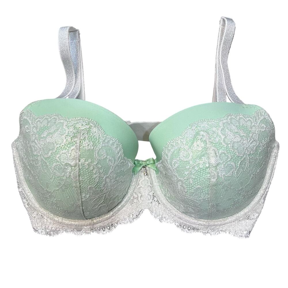 Victoria's Secret NWT Dream Angels Lace Bra and Panty Set Green Shimmer 32DDD/S - Picture 2 of 8